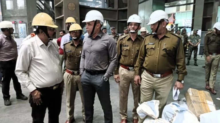दुर्ग पुलिस ने जब्त मादक पदार्थों को किया नष्ट, गांजा, हेरोइन और ब्राउन शुगर जलाकर नष्ट...