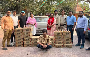 CG Excise News: मतदान से एक दिन पहले पकड़ा गया शराब का बड़ा जखीरा...
