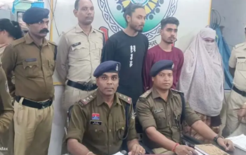 छत्तीसगढ़: कुंवारी युवती ने बाथरूम में दिया बच्चे को जन्म, खिड़की से फेंका, प्रेमी ने रची झूठी कहानी....