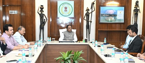 फार्मा, रियल एस्टेट और आईटी क्षेत्र के निवेशकों ने की CM साय से मुलाकात, छत्तीसगढ़ में निवेश को लेकर मिली बड़ी सहूलियत!