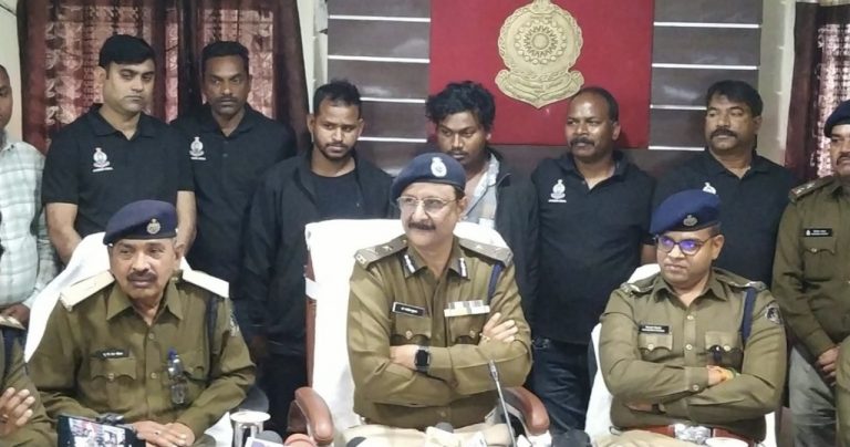 CG सराफा व्यापारी हत्याकांड: ड्राइवर और भाई ने दिया जघन्य अपराध को अंजाम, जानें पूरा मामला...