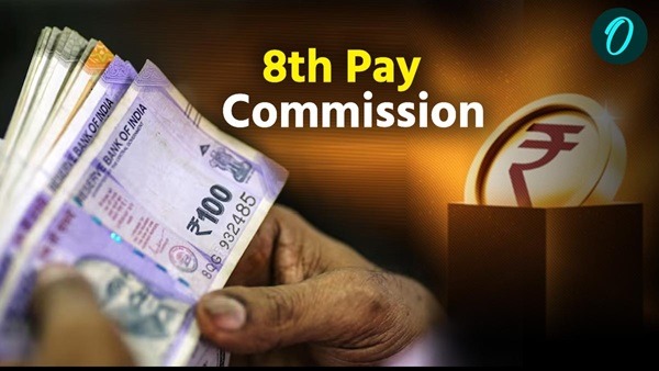 8th Pay Commission: केंद्रीय कर्मचारियों की सैलरी ₹18,000 से बढ़कर ₹34,500, पेंशन में 90% तक की वृद्धि