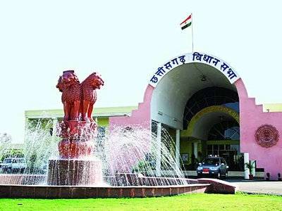छत्तीसगढ़ विधानसभा में भारतमाला प्रोजेक्ट पर होगी गहन चर्चा, रमन सिंह ने दिए सख्त निर्देश...